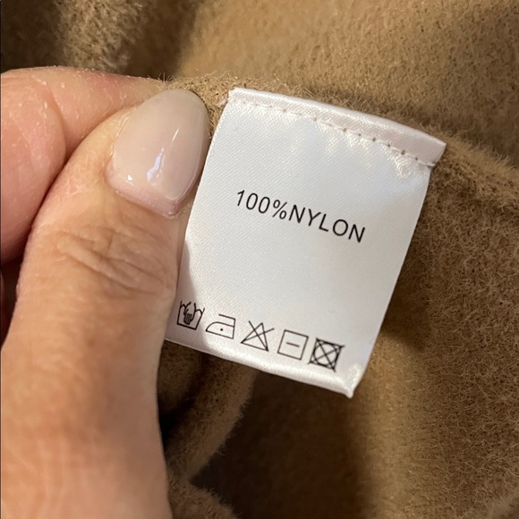 BAILEY Beige Textured Cardigan Pearl Button and Chain Detail, Size L - Picture 2 of 9